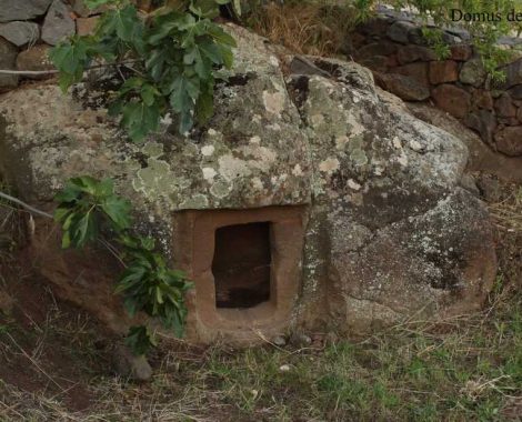 2--Ristorante-Colibrì-Dorgali--Domus-de-Janas